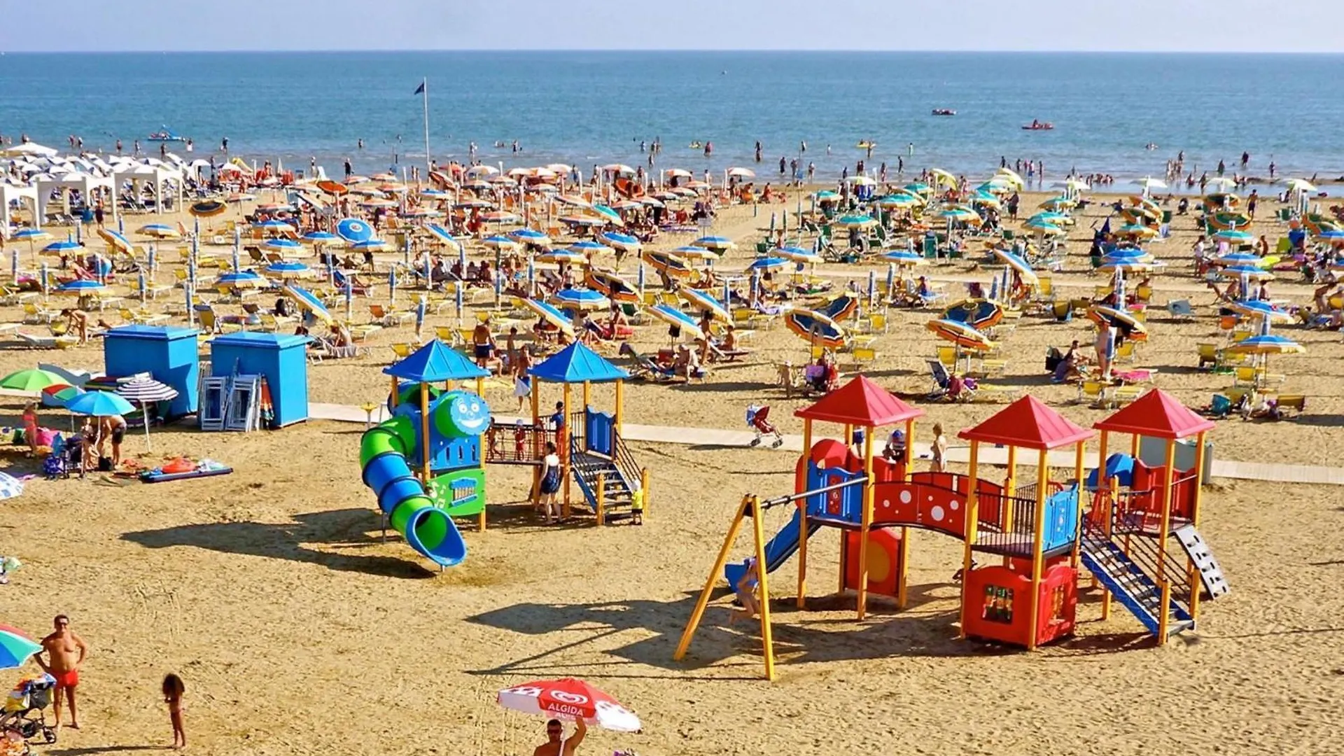Beautifully Furnished Apartment Bibione 0*,