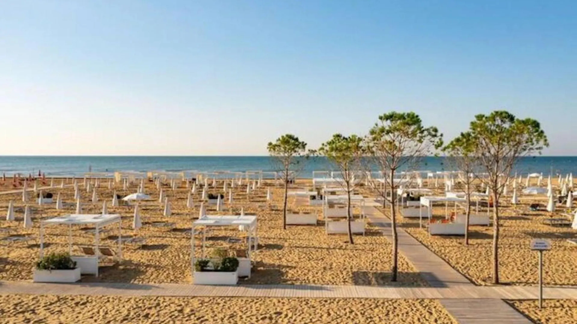 Beautifully Furnished Apartment Bibione