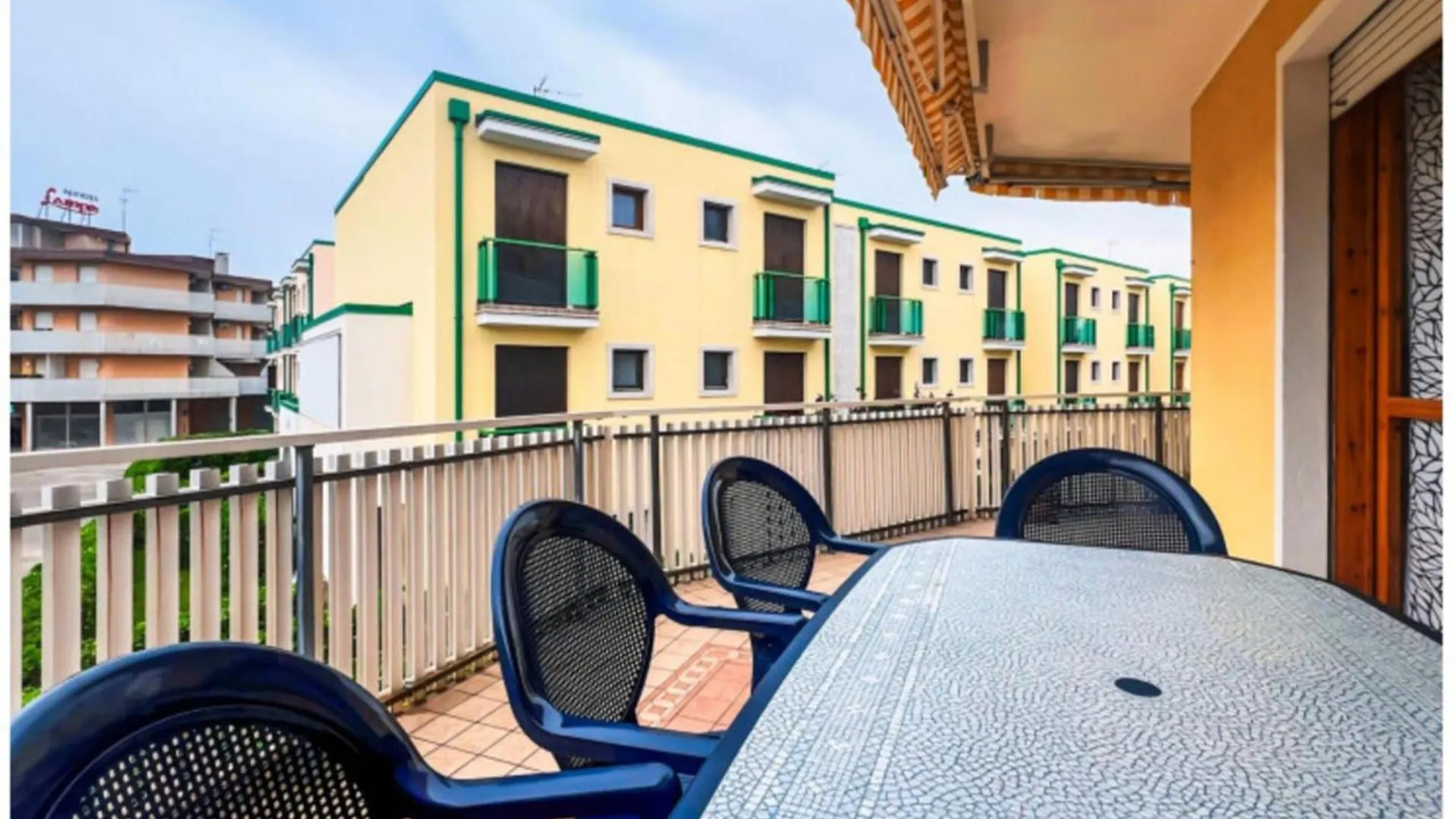 Beautifully Furnished Apartment Bibione Itálie